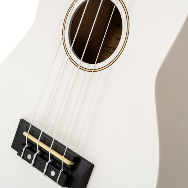 Ukulelesetti MusicMate U-04 WhiteHarmony White