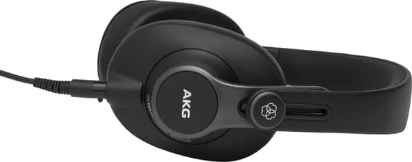 AKG K371 -kuulokkeet
