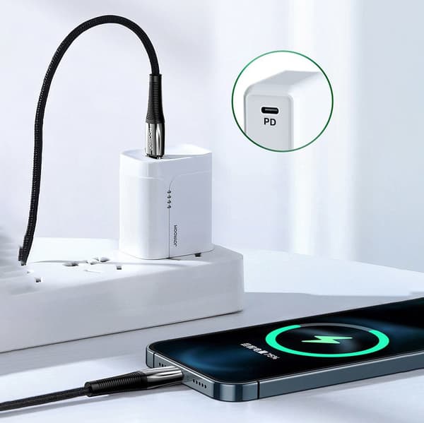 iPhone USB-C -kaapeli - Lightning Power Delivery 20W 2.4A 1.2m punainen