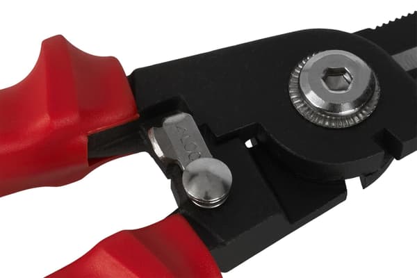 9-i-1 9" multifunktionell precisionstång KD10848