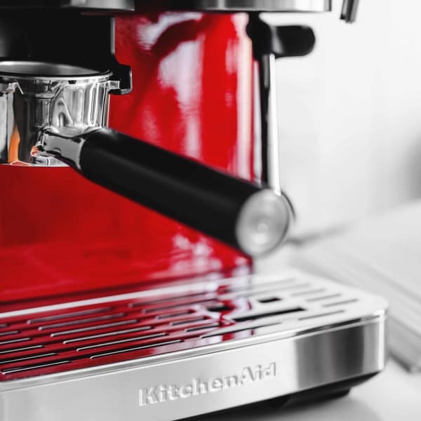 KitchenAid halvautomatisk kaffemaskine KitchenAid farve: Karamelrød