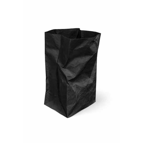 Dekorativ vase formet som en papirpose i sort