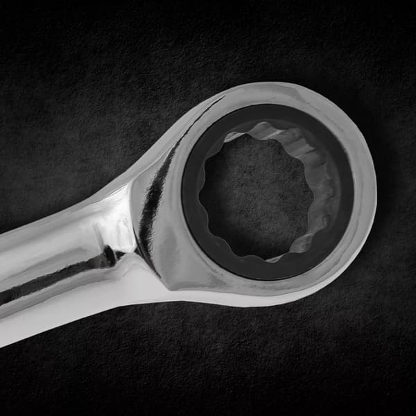 SKRALDENØGLE 24 MM CRV STÅLRINGNØGLE 1 STK