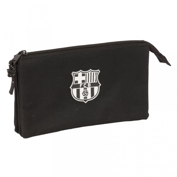 FC Barcelonan penaali 842485744 musta
