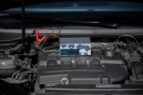 Bilbatteriladdare 24V 12V 30A
