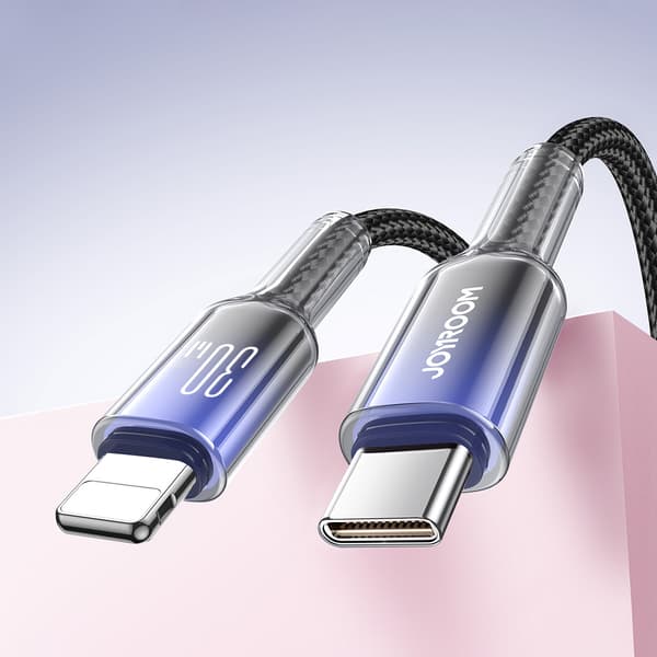 Crystal-Clear-sarjan 30 W USB-C - iPhone Lightning -kaapeli 1,2 m - musta