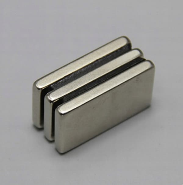 NEODYMMAGNET NEODYMMAGNETER 10x4x1mm 10 ST