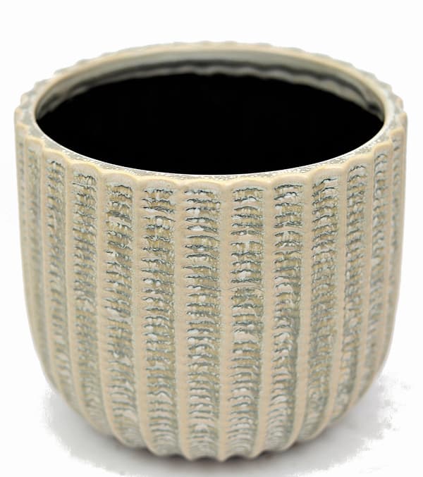Keramiskt lock C30-38 diameter 8 x 7,5 cm