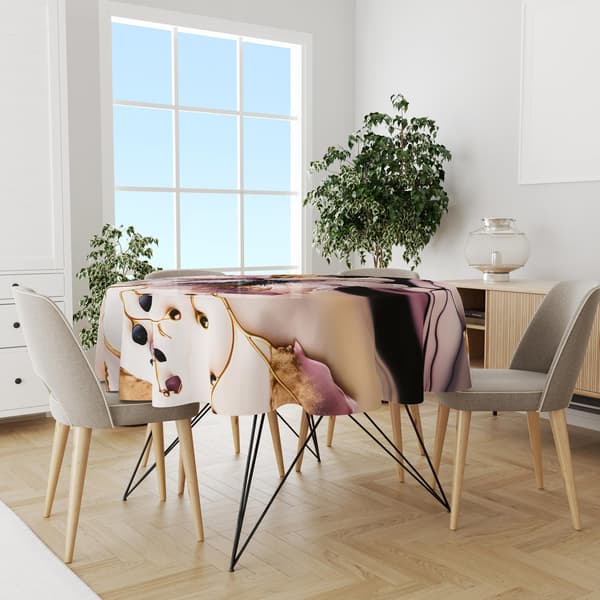 Pyöreän pöytäliinan kuvio 137