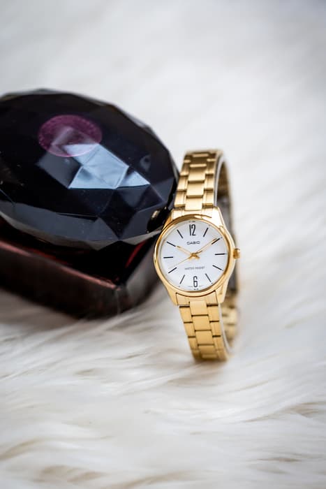 Casio Naisten Kello LTP-V005G-7B + Laatikko