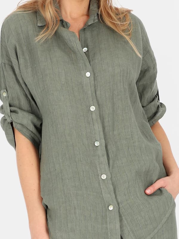 NAISTEN RAIDALLINEN PELLANAINEN PUSEREE RÖYHKÖHIHOILLA