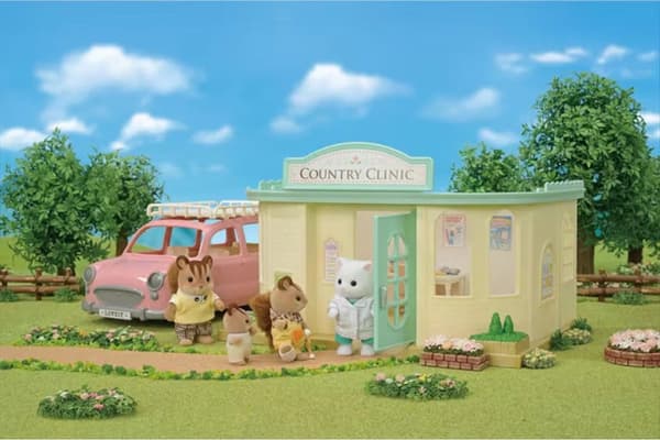 Sylvanian Families Leksaksset med läkarassistent (SLV5729)