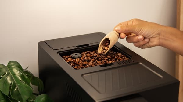 Cecotec Cremmaet Compactccino Kaffemaskin Svart och Grå (A01_EU01_105455)