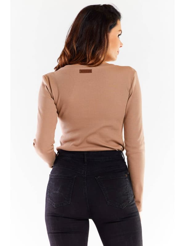Enkel V-ringad ribbad stickad blus i bomull, beige M