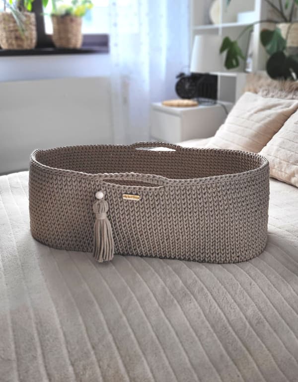 Moses korg BOHO Handgjord med stativ sand