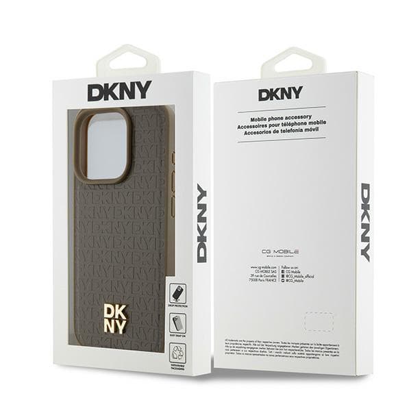 DKNY Lædermonogrammønster Metal Logo MagSafe-etui til iPhone 15 Pro, Brun