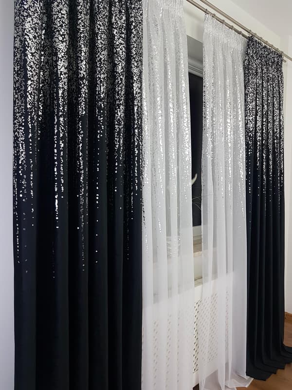Voile-verho hopeanvärisellä kuviolla, 250 cm