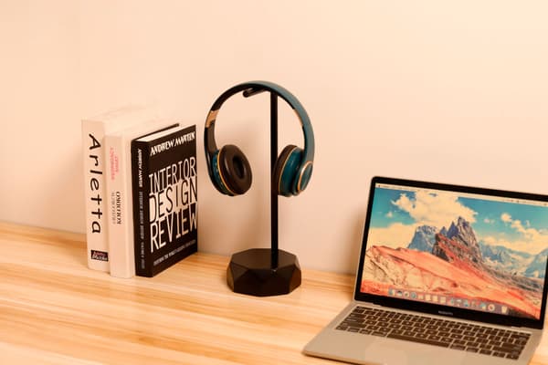 MOZOS HS-PRO ophængsstativ til over-ear hovedtelefoner sort