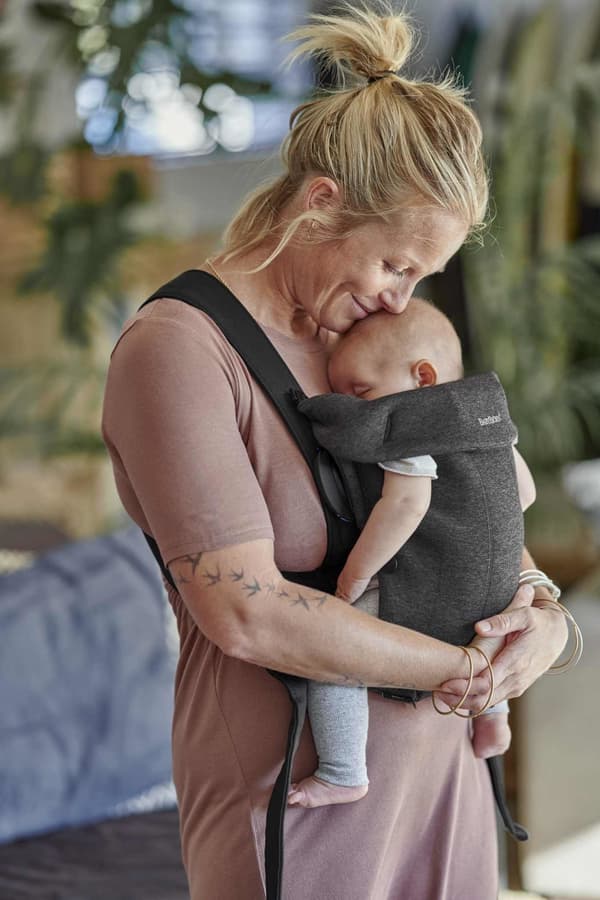 BABYBJÖRN MINI 3D Jersey - Bæresele, Grå-Sort