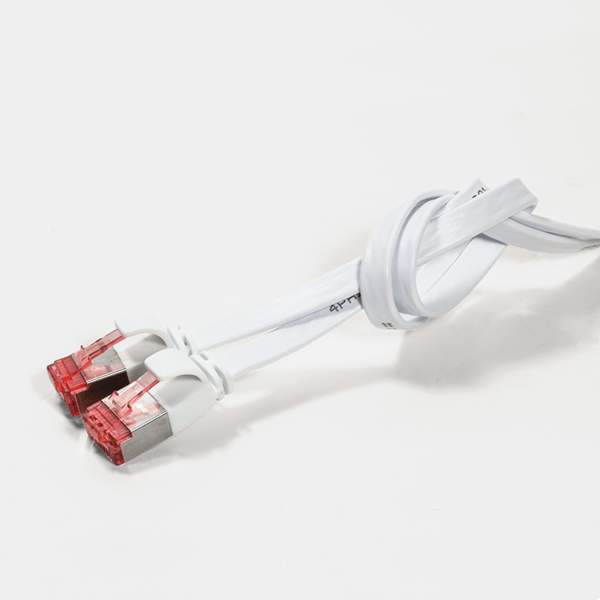 LAN-netværkskabel RJ45 SlimLine Cat.6A U/FTP flad hvid 0,5m patchcord