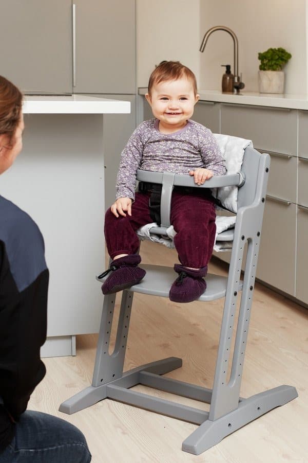 Baby Dan - DANCHAIR matstol, grå