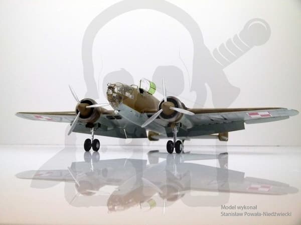 MCRD08 PZL P-37B Älg II