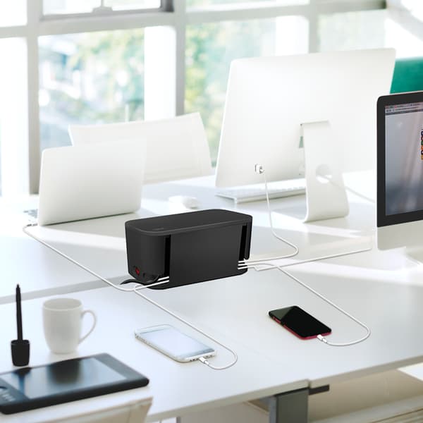 Kabelboks med 5-vejs strømskinne, 3x USB, 285x145x13 mm, Sort