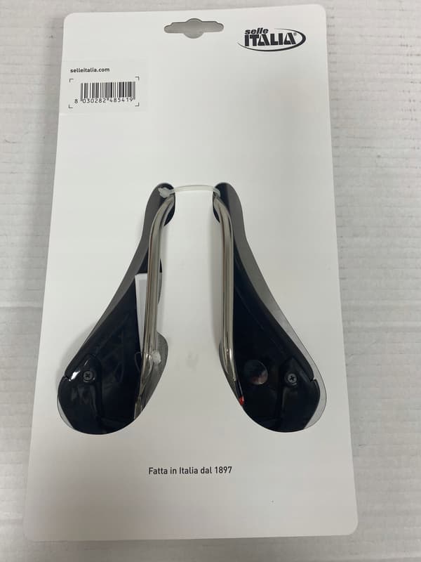 Selle Italia Novus Boost Superflow L -satula