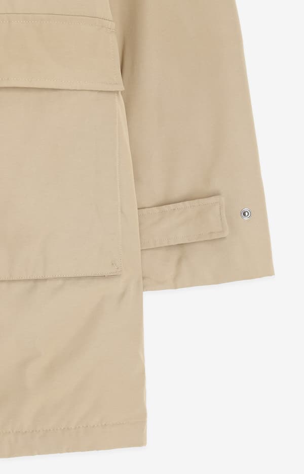 Parka luonnontäytteellä 48