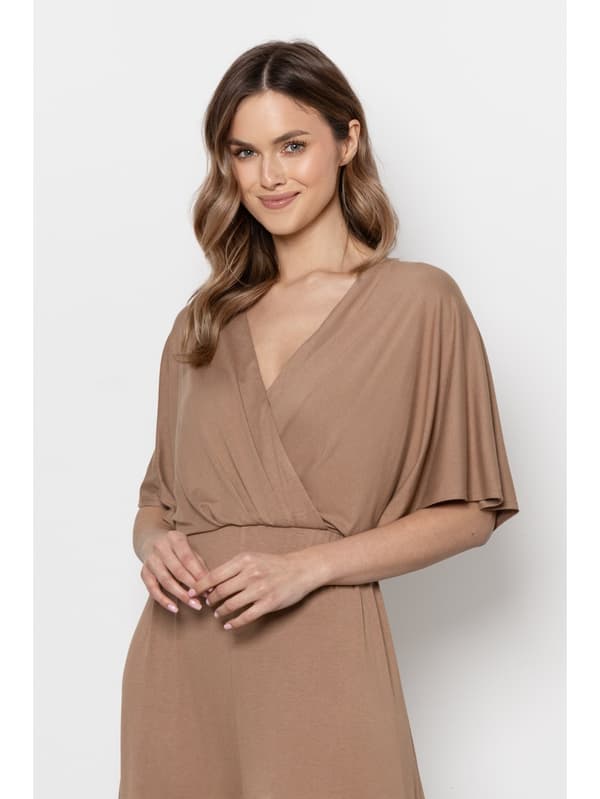Beige formel jumpsuit med vide ben S