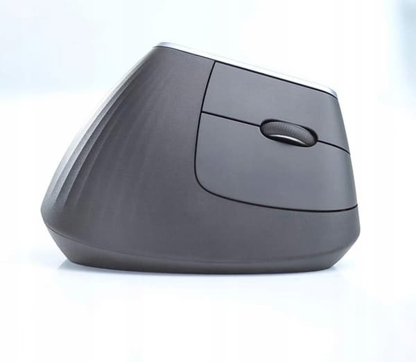 ...Logitech MX Vertical