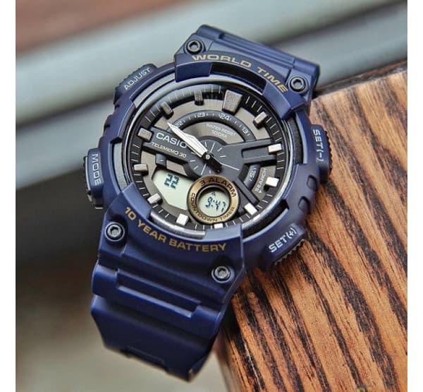 Casio urheilukello AEQ-110W-2AVEF + laatikko