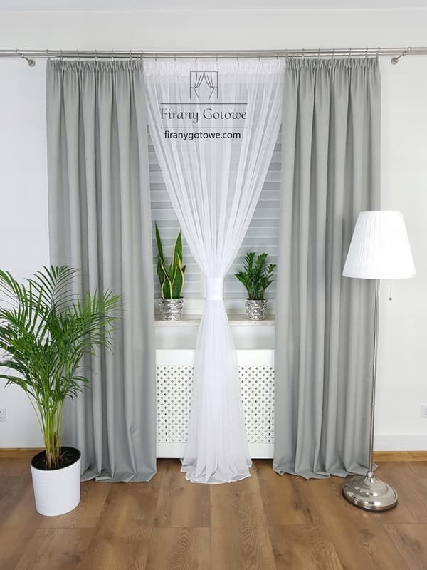 Färdig gardin på tejp - ljusgrå