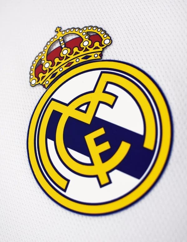 Real Madrid tröja shorts junior Mbappé box RM25B1 152 vit