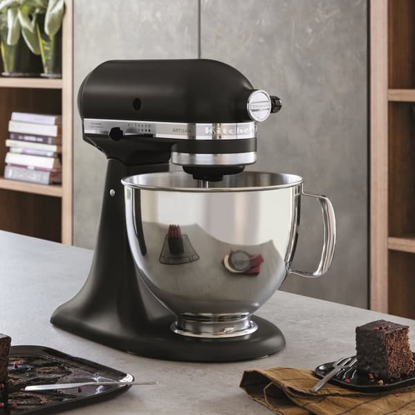 KitchenAid Artisan 5KSM125 4,8 litran yleiskone KitchenAid Väri: Mattamusta