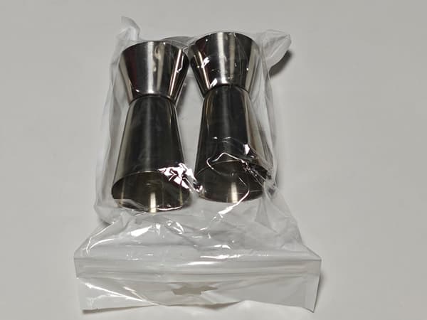 Jigger Pourer stål bartendermätkopp 25 ml 50 ml 2-pack för cocktails