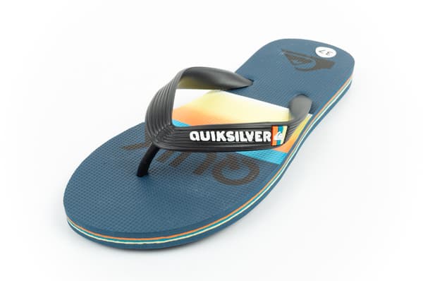 Quiksilver marraskuu [AQBL100479] v.32