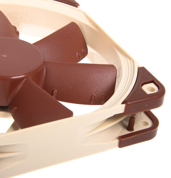 Noctua NF-S12A ULN -jäähdytin