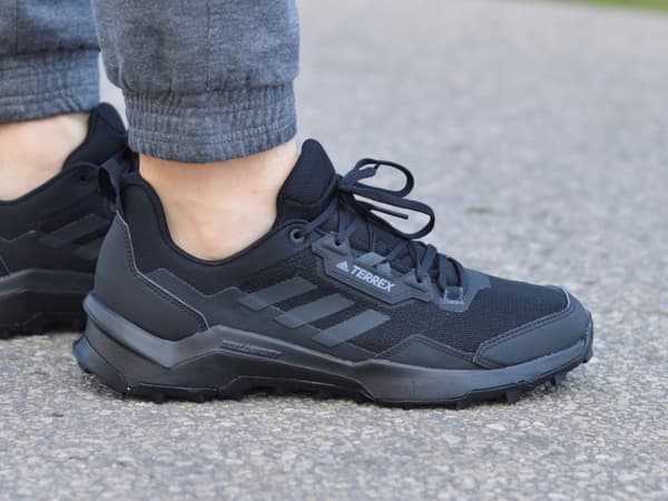 Adidas Terrex AX4 FY9673 41 1/3 (26 cm)