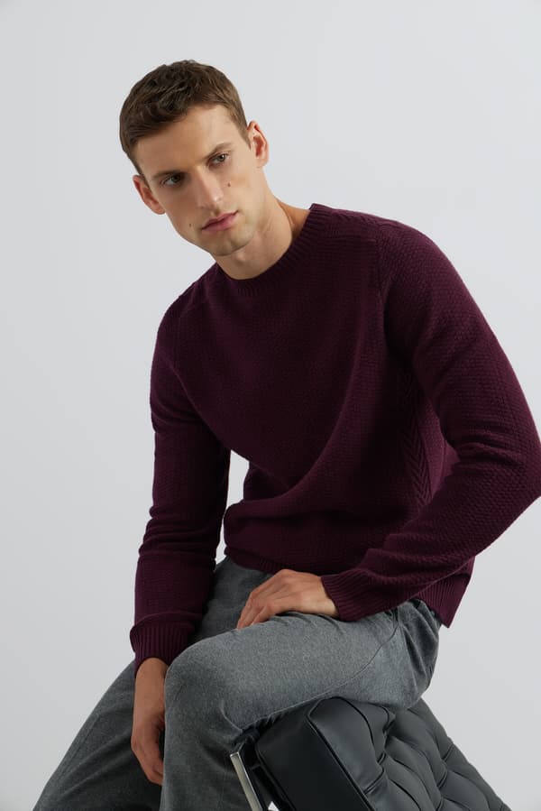 Mikromønstret sweater med rund hals S
