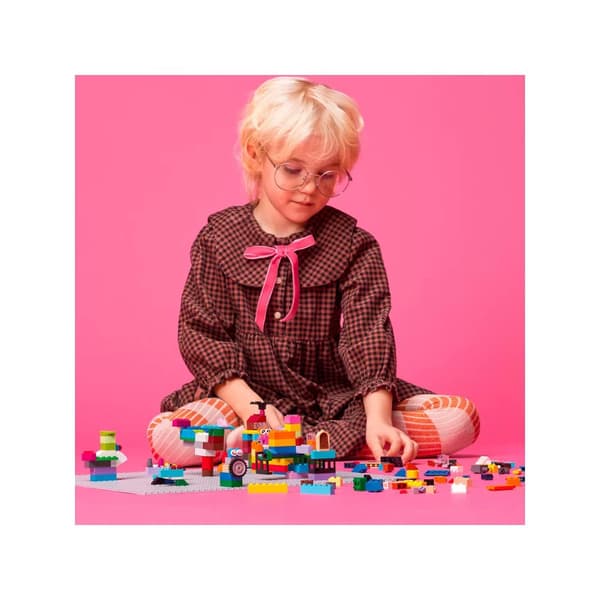 Lego Classic 11024. Harmaa pohjalevy