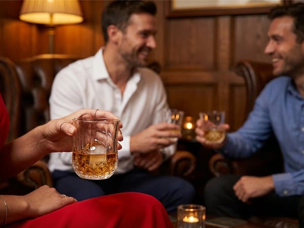Set med 4 whiskyglas