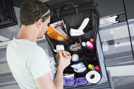 Thule Wall Organizer -seinälle ripustettava kaappi lisävarusteille