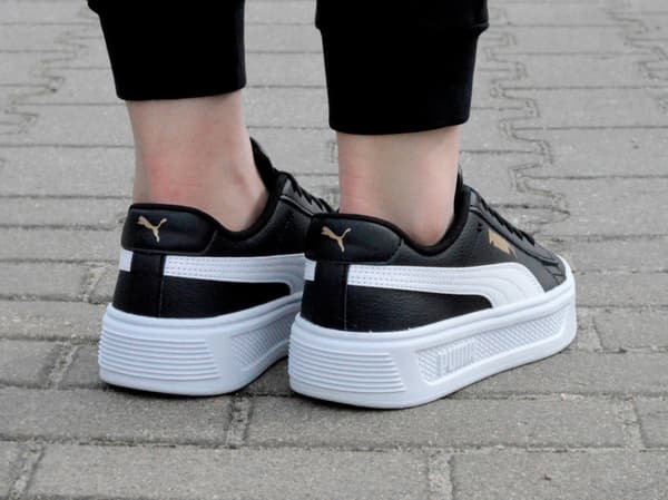 Puma Smash Platform v3 390758 02 38,5 (24,5 cm)