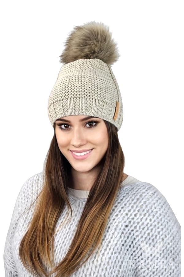 FIONA dame vinterfleecehue med pompon, beige