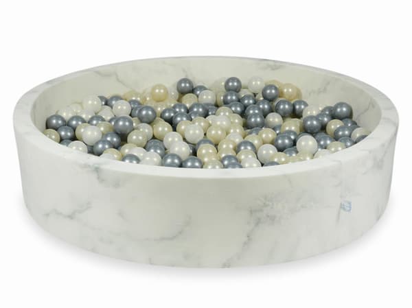 Torr pool 130x30 marmor med 600 bollar: ljusguld, silver, opaliserande