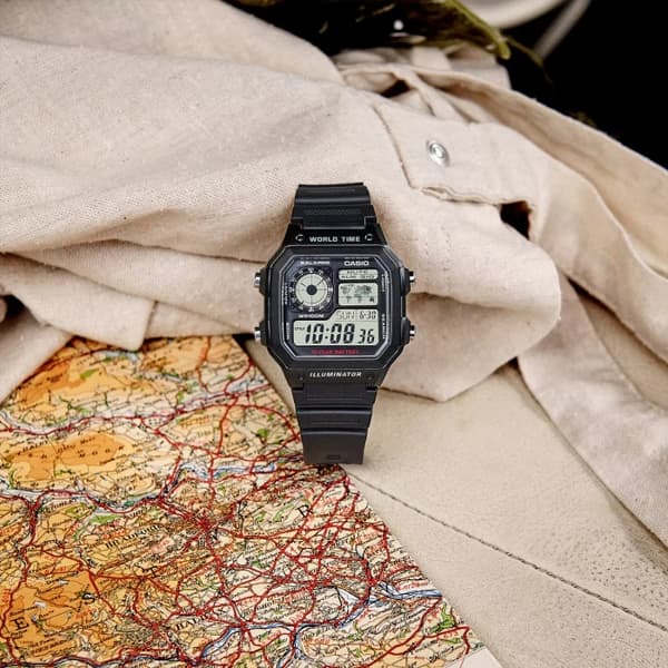 Herrklocka CASIO AE-1200WH-1AVCF (zd146a) + Låda