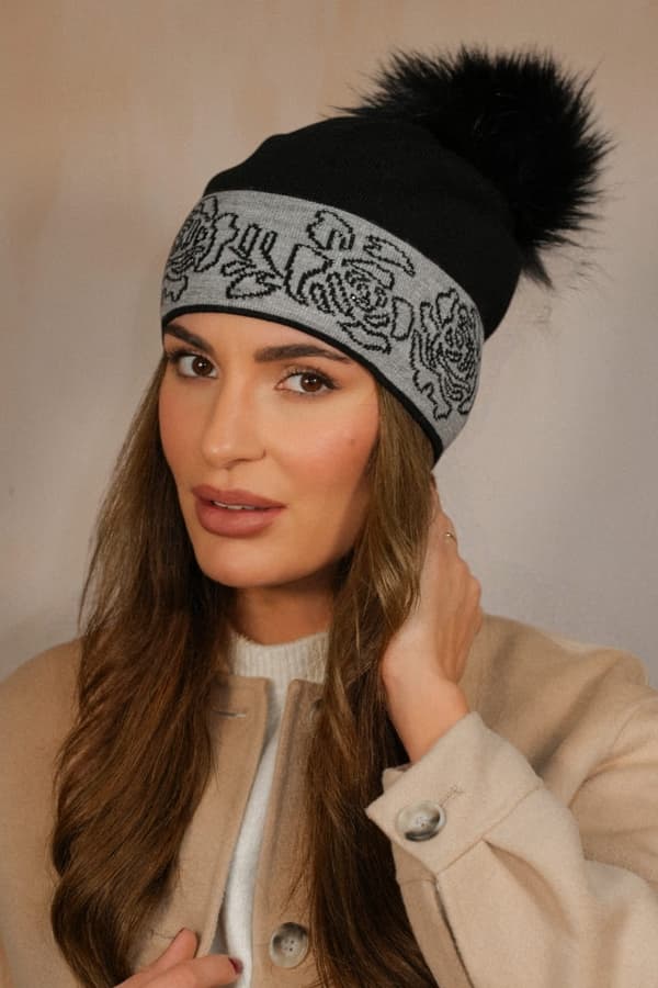 LILIANA damehue sort med ECO pompon