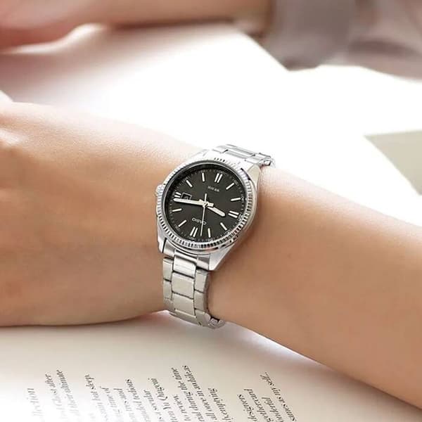 Dameur Casio LTP-1302D 1A1 (zd521d) + Boks