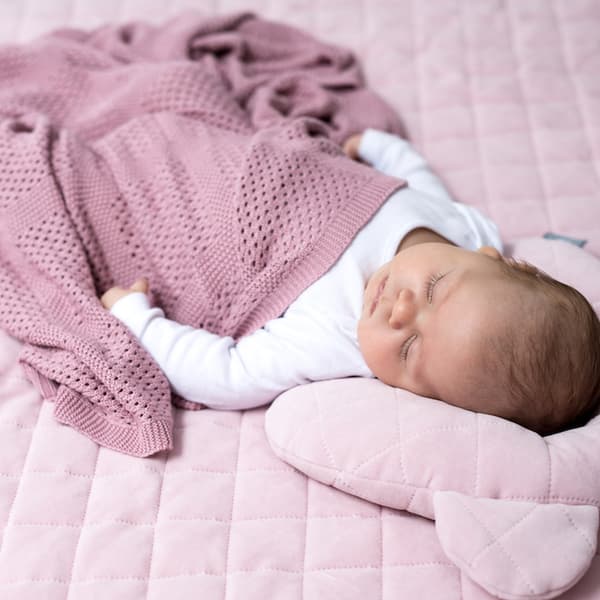 Huvudformande kudde Royal Baby Beige